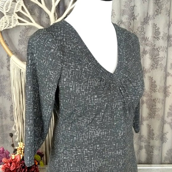 Eddie Bauer gray abstract print dress super soft - Picture 8 of 11